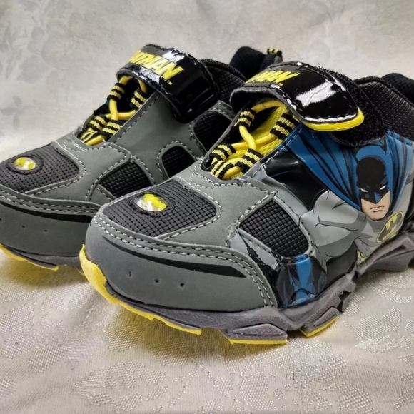 boys batman shoes